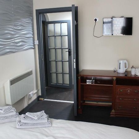 Donegal Lodgings - Apt 3 - Br En-Suite Ντόνεγκαλ Εξωτερικό φωτογραφία